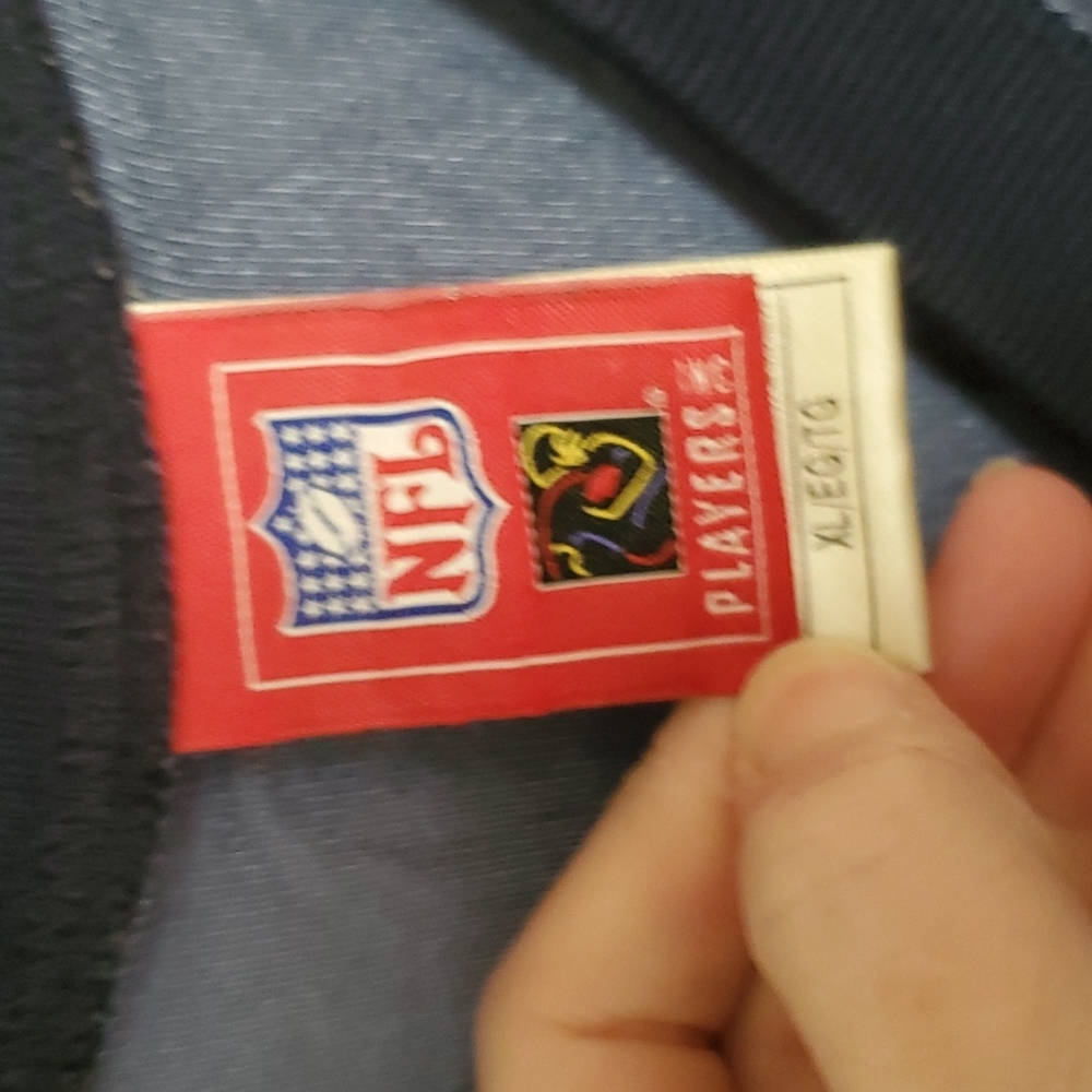 Shaun Alexander Seahwks jersey - Picture 5 of 6